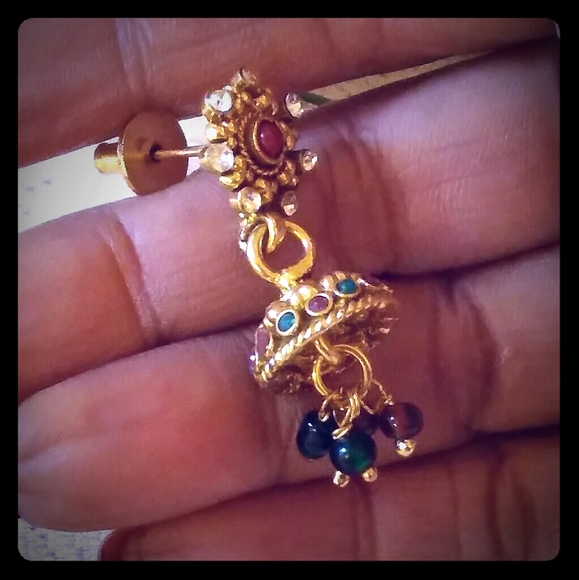 Vintage Jeweled Jhumka Earrings - Picture 4 of 8